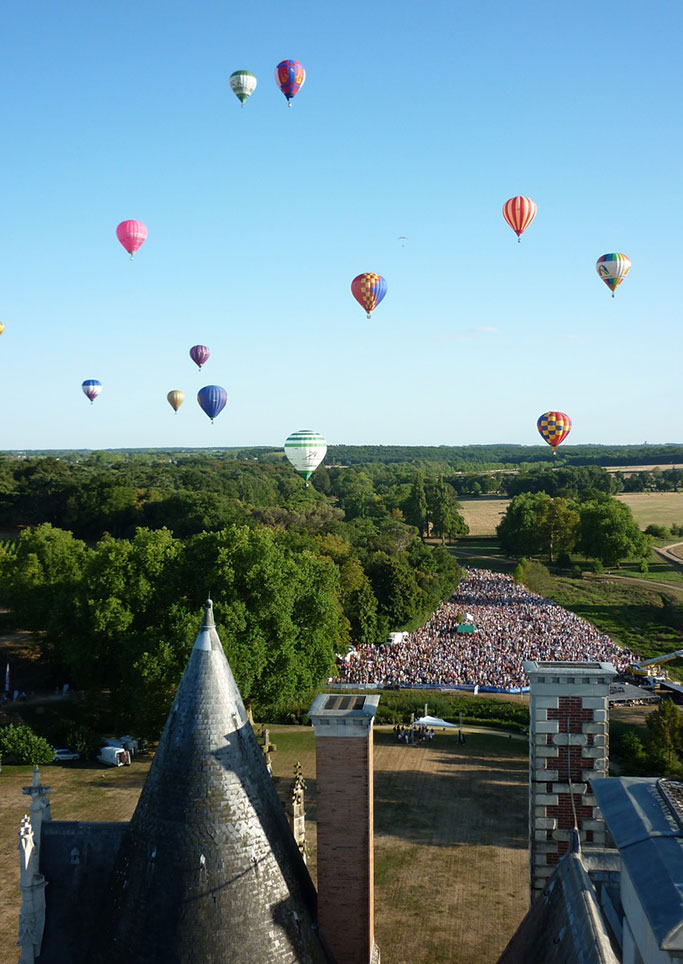 Montgolfières au château de Brissac